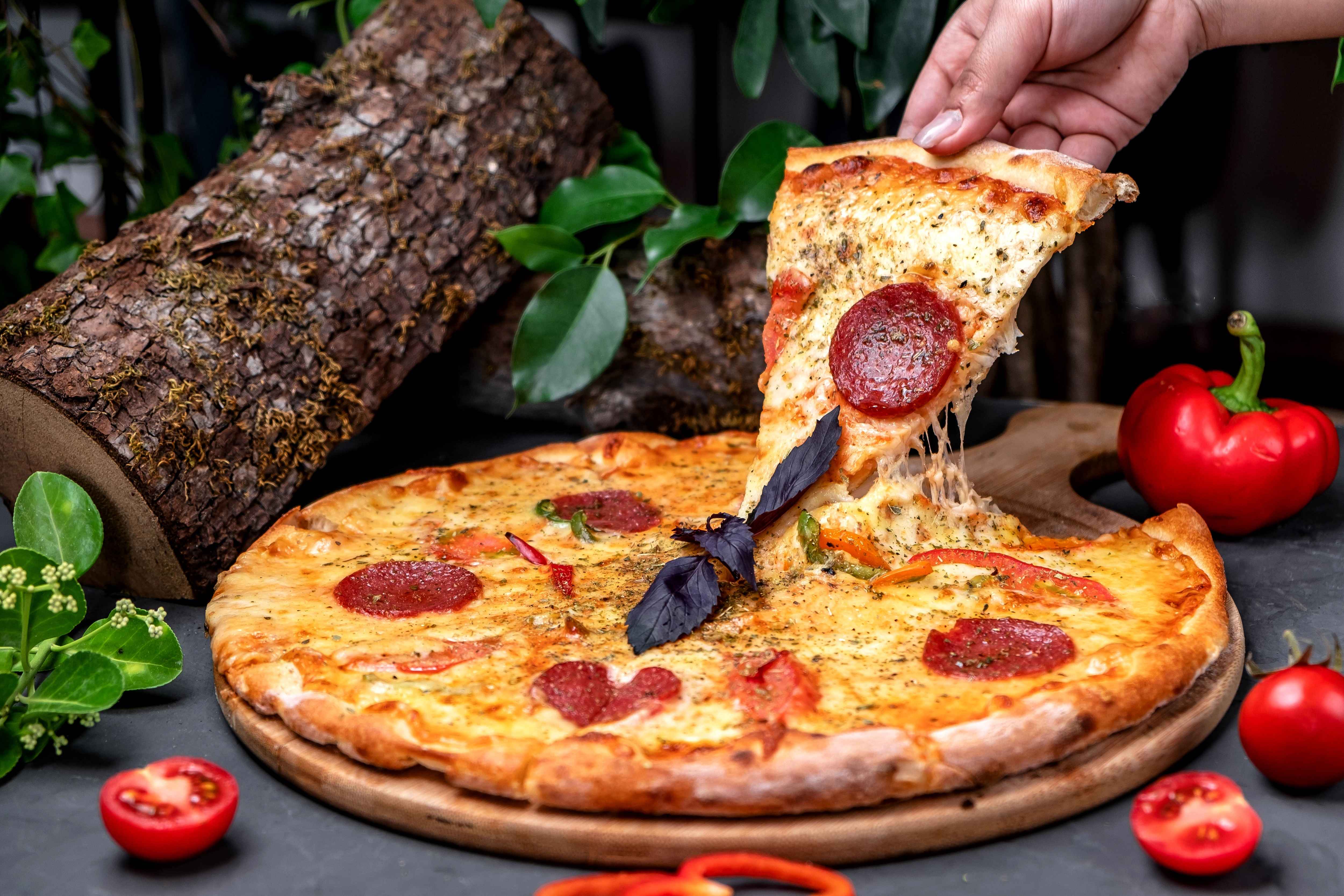Доставка из Social Pizza
